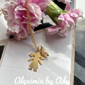 Dainty gold and freshwater pearl charms nest gold necklace